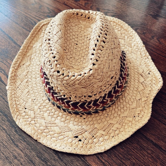 Cute boho hat with felt detail OS - Picture 3 of 5